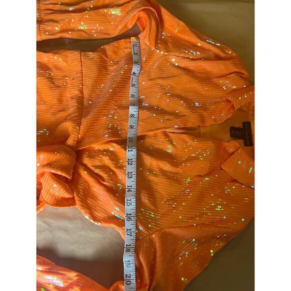 House Of Harlow 1960 Sequins Wrap Dress Orange NWT Small - Picture 7 of 14